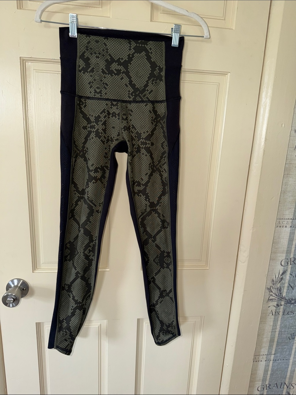 Lululemon Beyond Boundaries Hi-Rise Ziggy Snake Print Leggings Rare”. lululemon